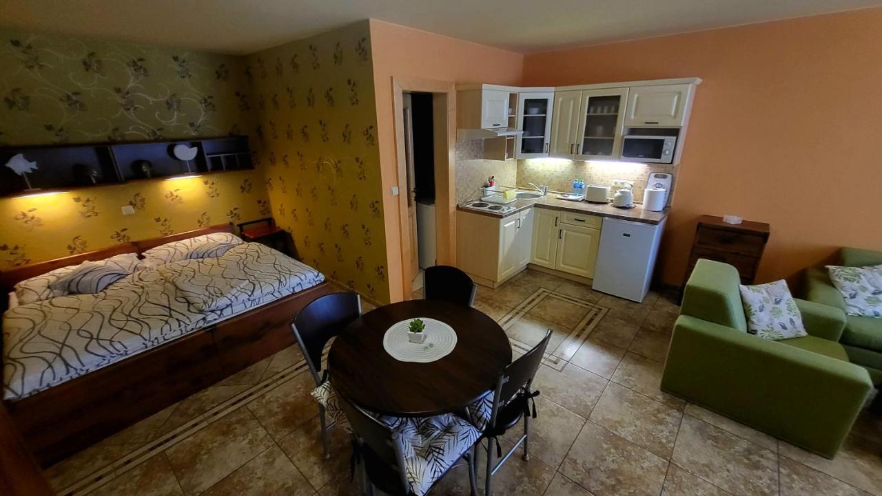 Aparthotel Selfness Rožňava Extérieur photo